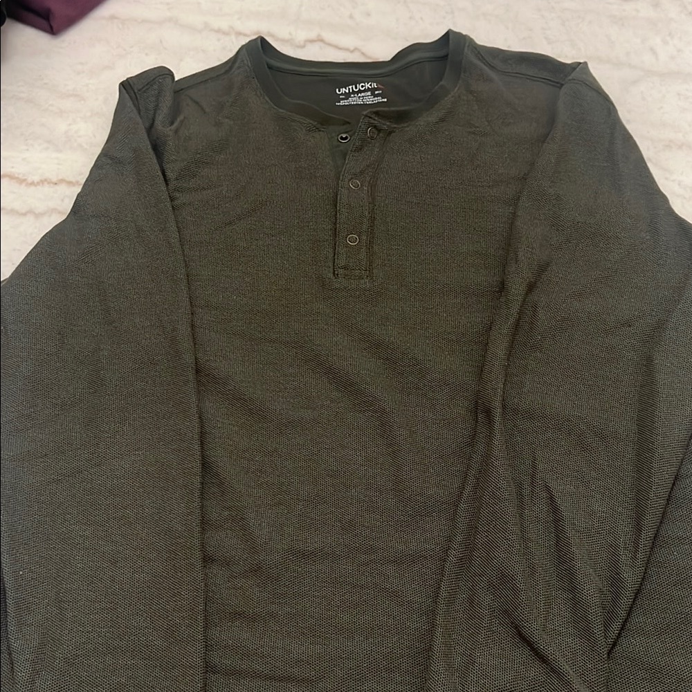 Untuckit Men's Long Sleeve